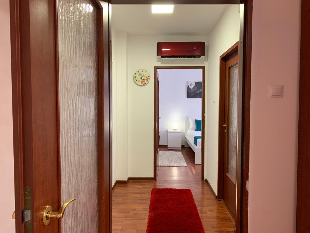 Ana Center Apartment Galaţi Exteriör bild