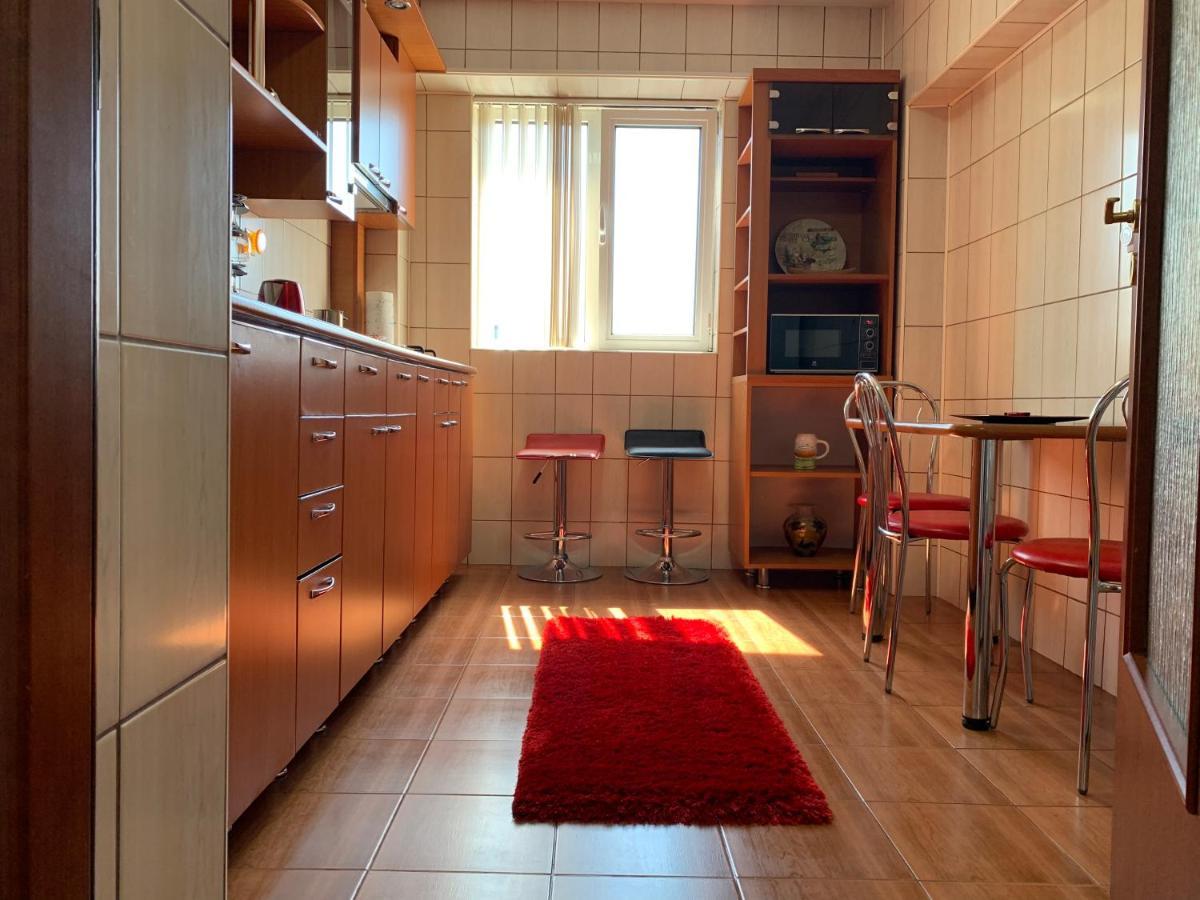 Ana Center Apartment Galaţi Exteriör bild