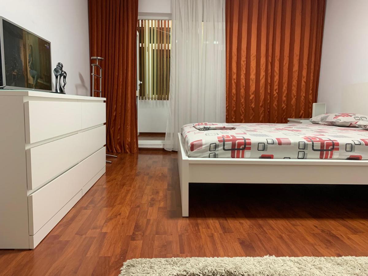Ana Center Apartment Galaţi Exteriör bild