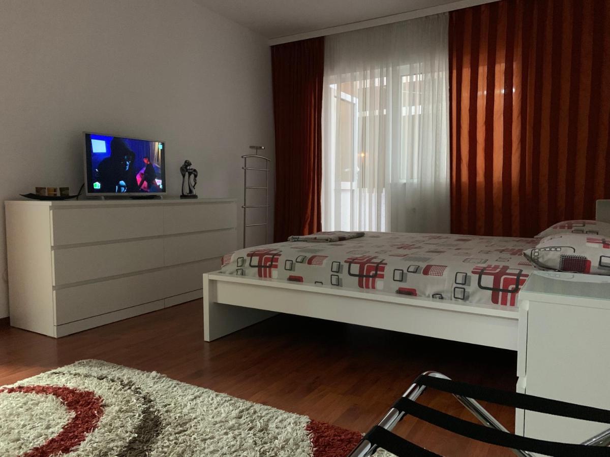 Ana Center Apartment Galaţi Exteriör bild